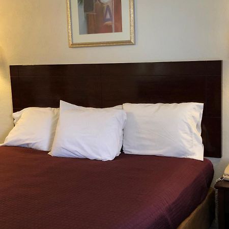 Economy Inn Аламогордо Экстерьер фото