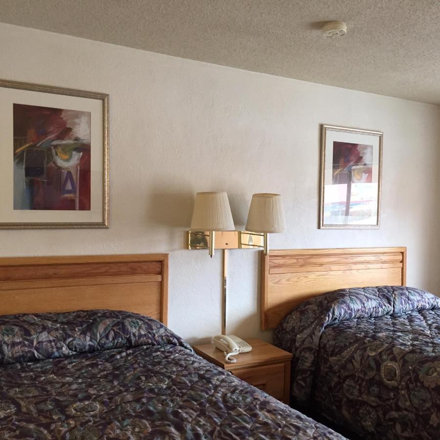 Economy Inn Аламогордо Экстерьер фото